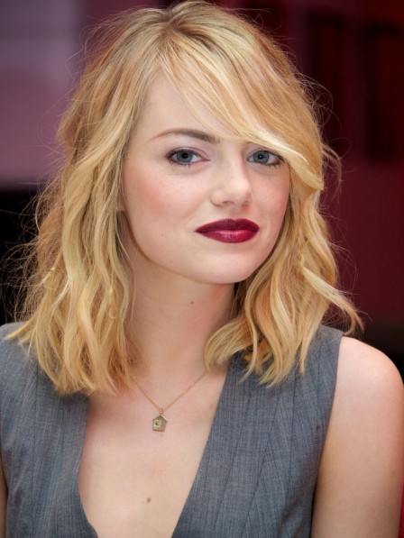Emma Stone S Trendy Blonde Wavy Human Hair Wig Rewigs Com