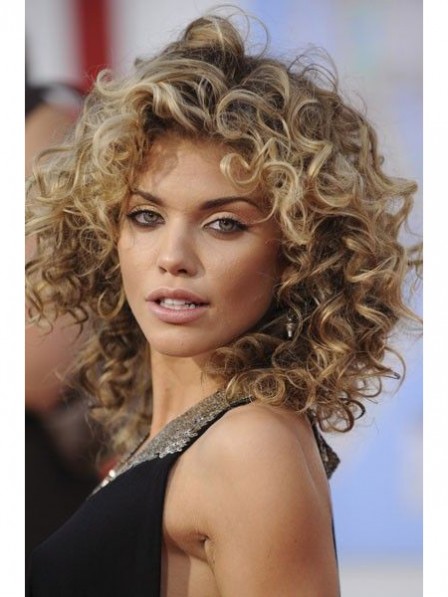 Blonde curly medium synthetic hair 
